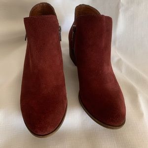 Lucky Brand suede booties size 8.